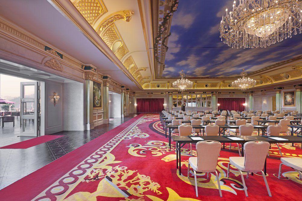 Sheraton Chongqing Hotel Bagian luar foto